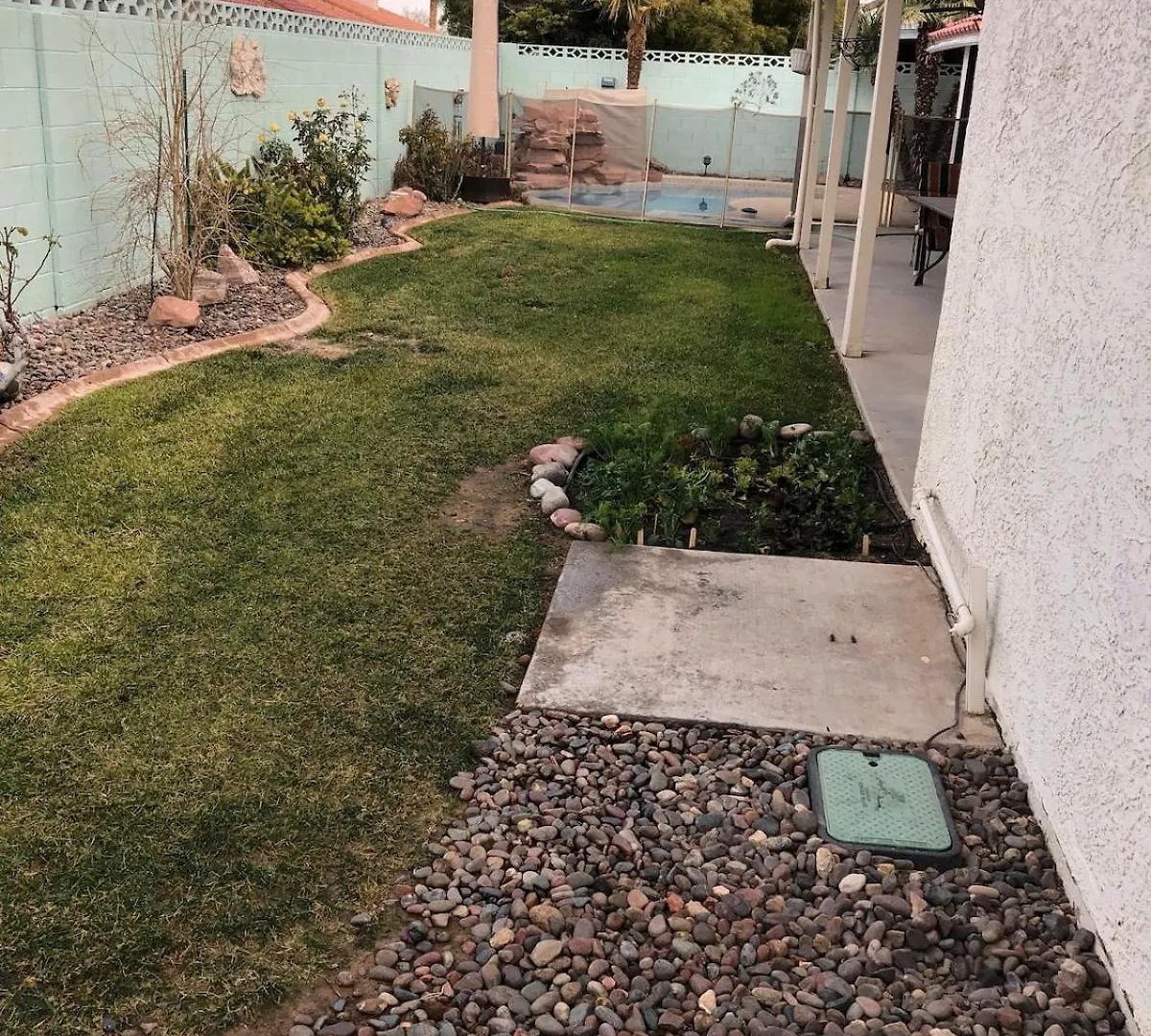 3 Bedroom 2 Bathroom Las Vegas